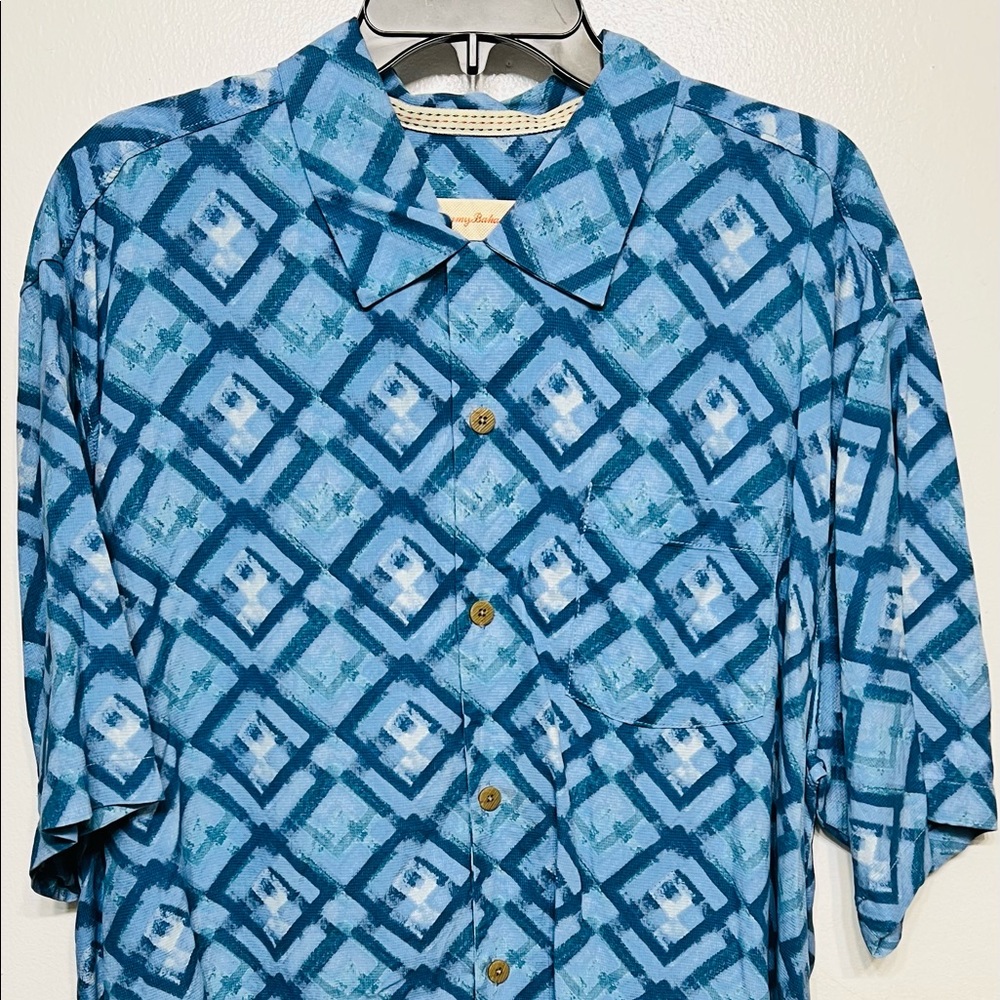 Tommy Bahama Silk shirt
